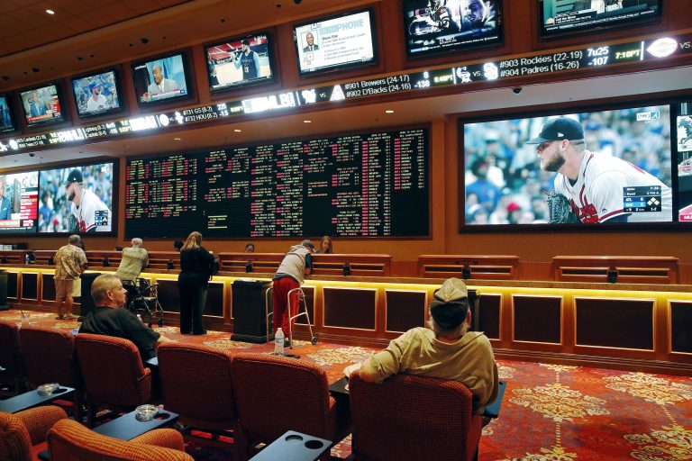 which is better to choose sports betting or casinos